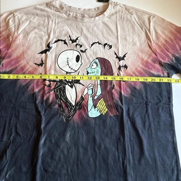 NWT Nightmare Before Christmas 100% Organic Cotton Women’s shirt Black tie dye L - Picture 10 of 11